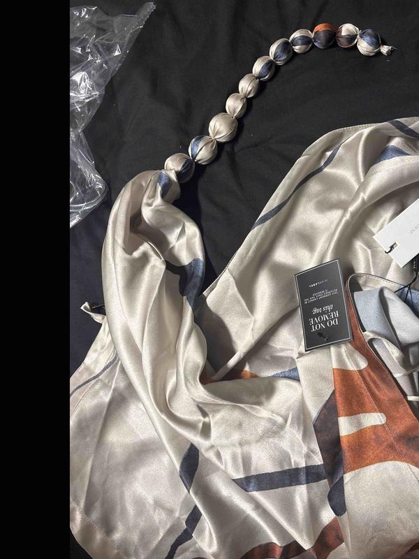 Review Thumbnail Image 0 248426294