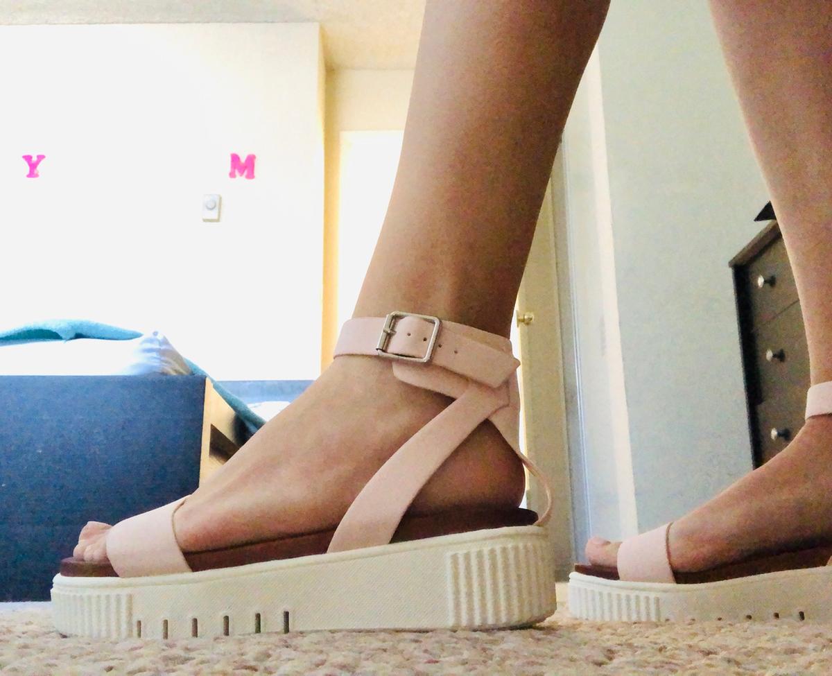 Review Thumbnail Image 0 198300849