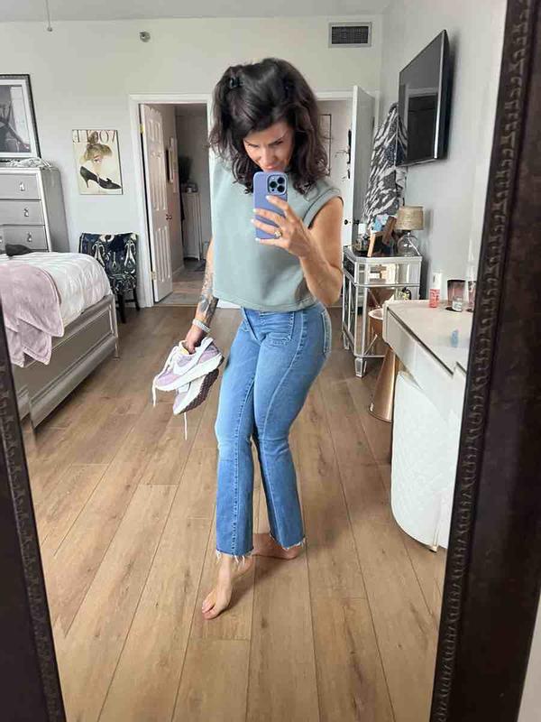 Customer photo for "love the feel and fit"