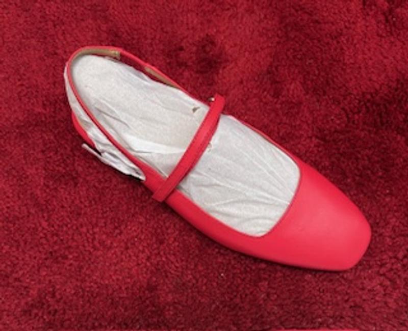 Customer photo for "This review is about RED color"