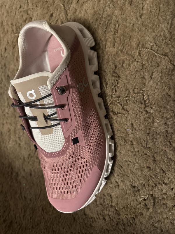 Customer photo for "Perfect shoe CLOUD 5
Coast"