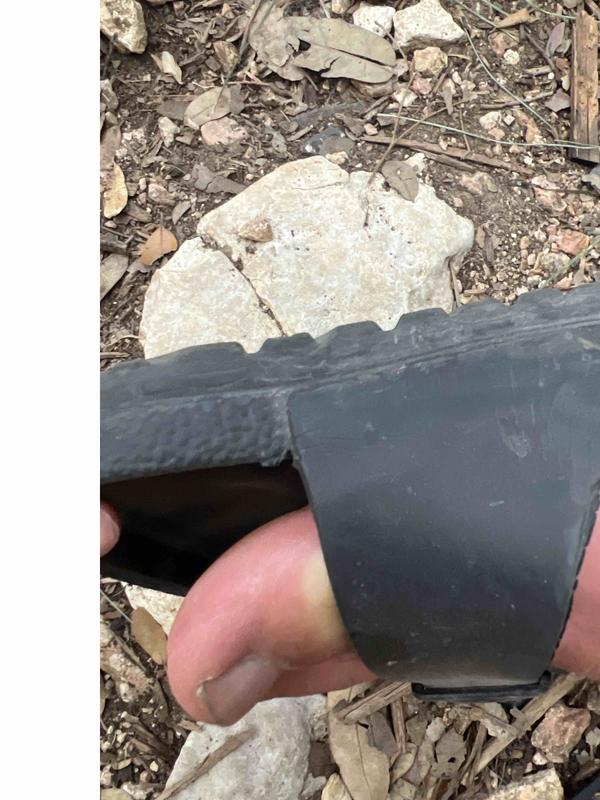 Customer photo for "manufacturing issue"
