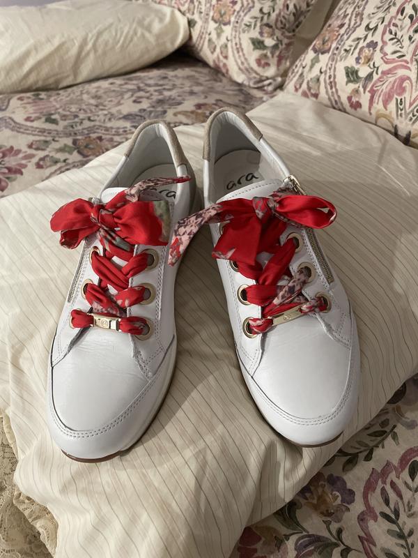 Customer photo for "Cute and comfortable!"