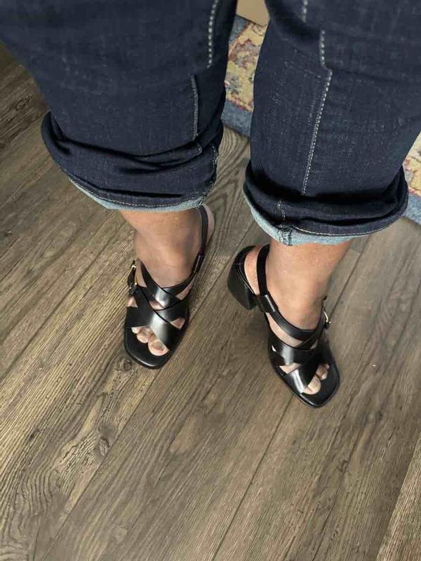 Review Thumbnail Image 0 233982031