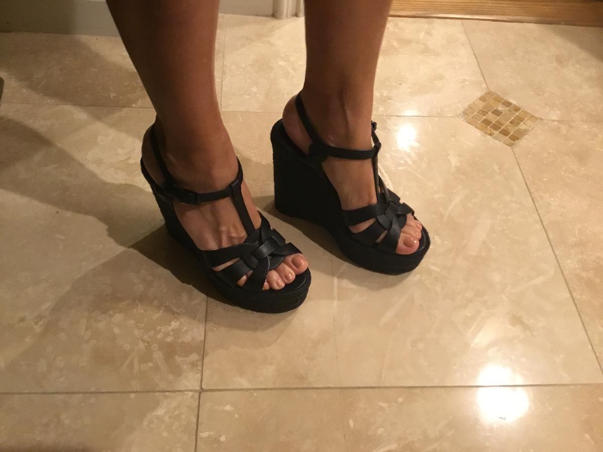 Review Thumbnail Image 0 199862325