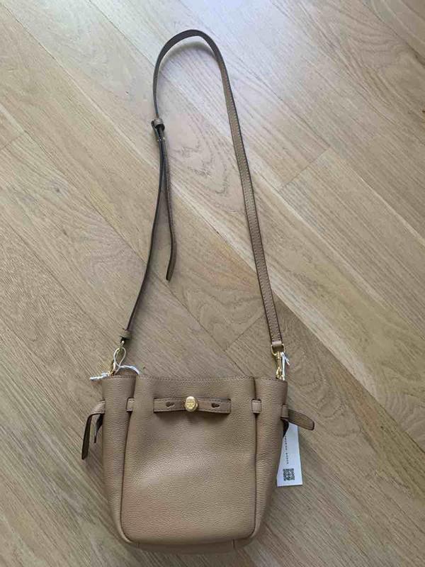 Review Thumbnail Image 1 244340415