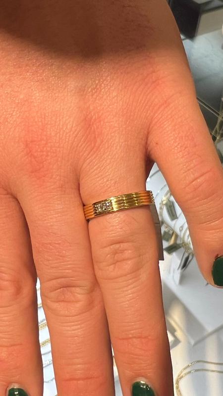 Review Thumbnail Image 0 238764914