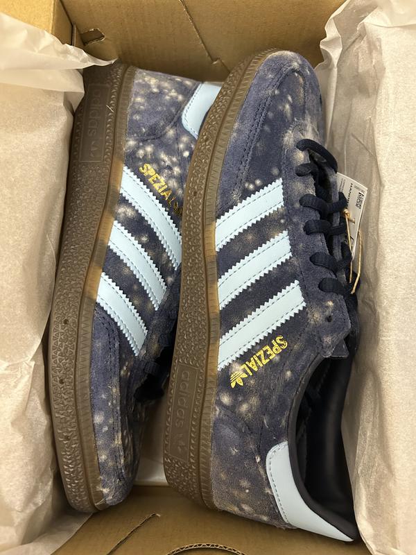 Review Thumbnail Image 0 237602259