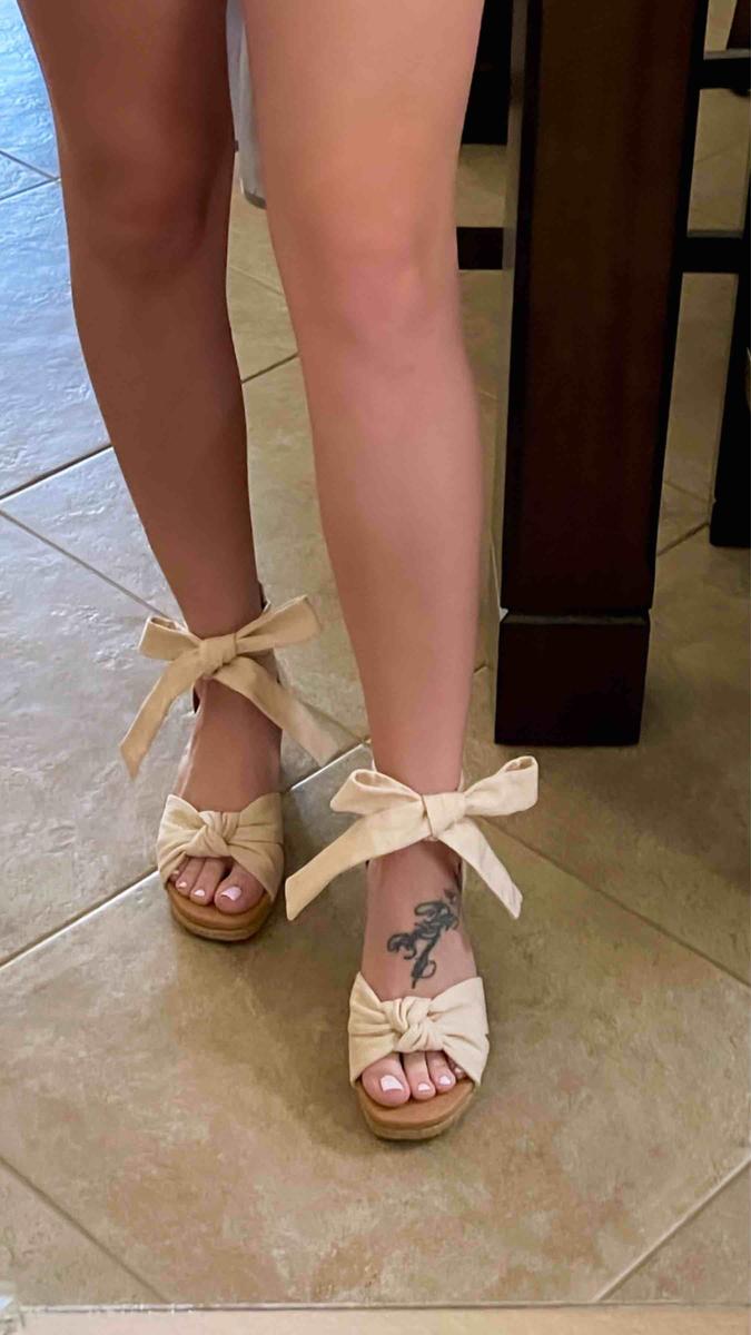 Review Thumbnail Image 1 208636823