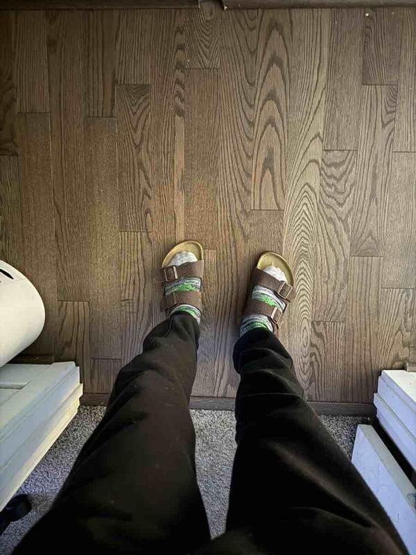 Review Thumbnail Image 0 236987649