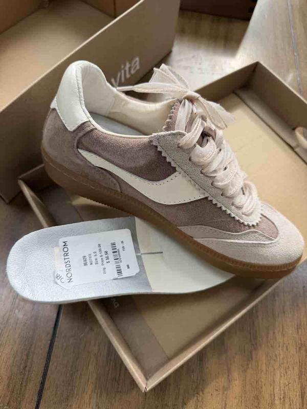 Review Thumbnail Image 0 248504499