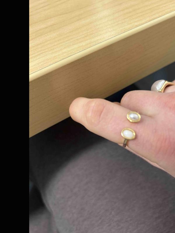 Customer photo for "tarnish alert"