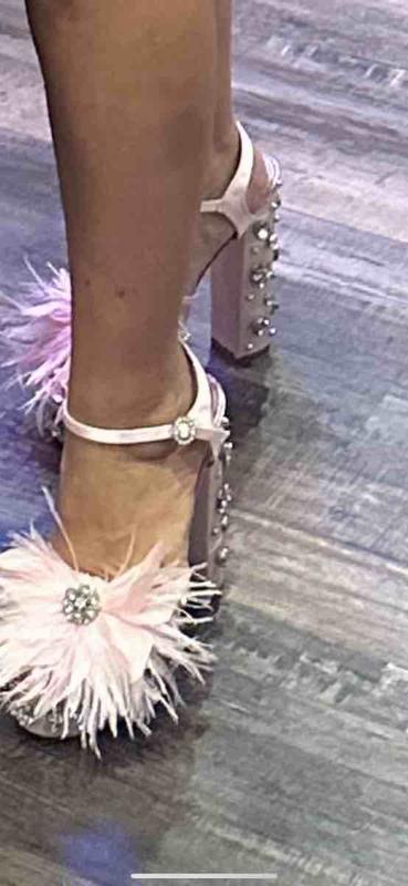 Review Thumbnail Image 0 228596000