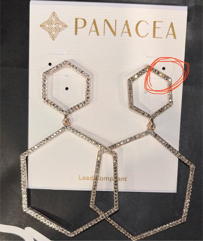 Customer photo for "Disappointed. Arrived damaged."