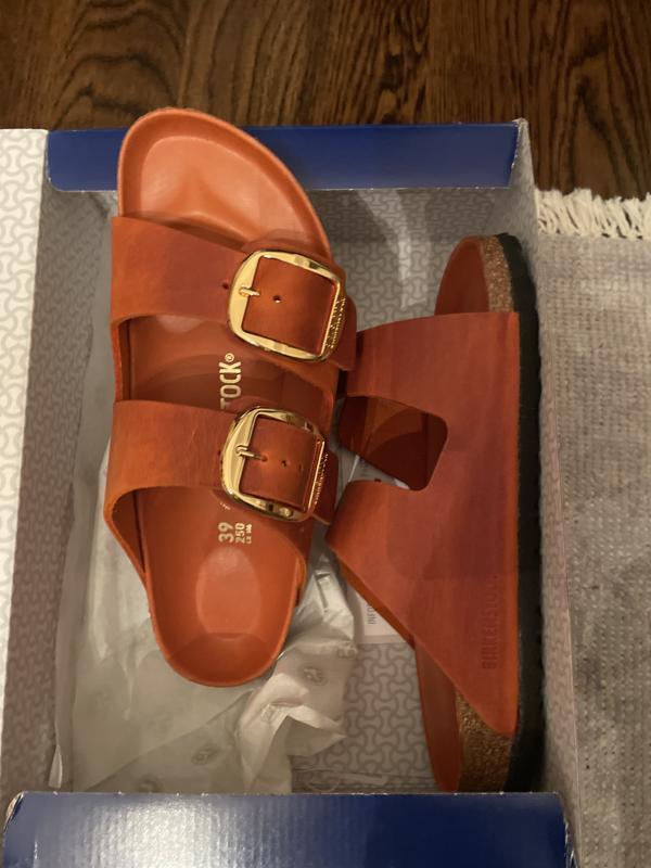 Great shoe for the price.