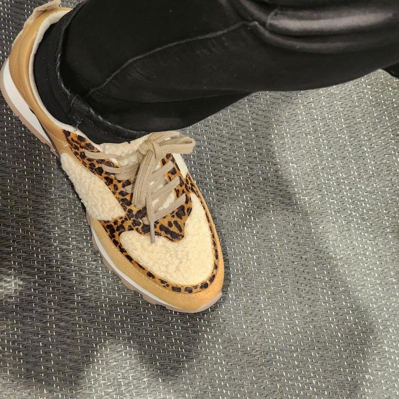 Review Thumbnail Image 0 229729573