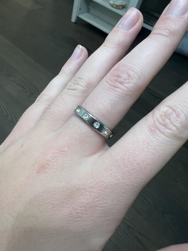 Review Thumbnail Image 0 229907821