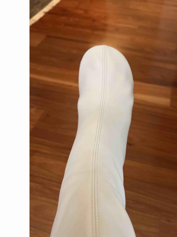 Review Thumbnail Image 0 226585572