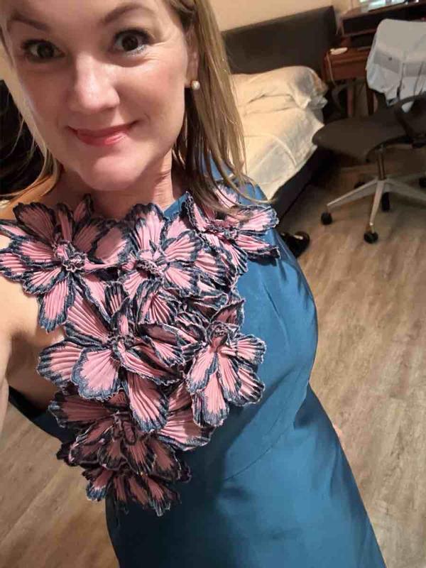 Review Thumbnail Image 0 244711323