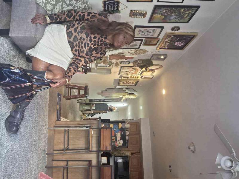 Review Thumbnail Image 1 244766792