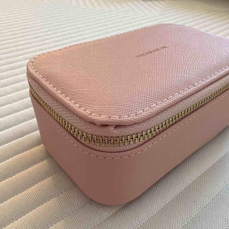 Review Thumbnail Image 0 226045506