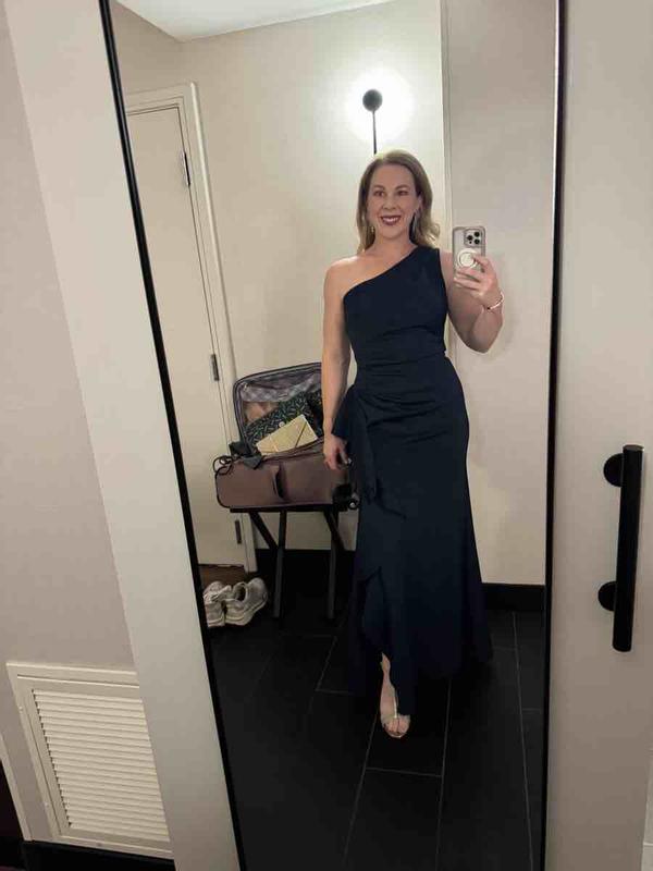 Customer photo for "gorgeous evening gown"
