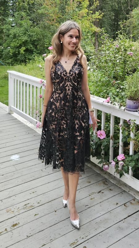 Review Thumbnail Image 0 228300924