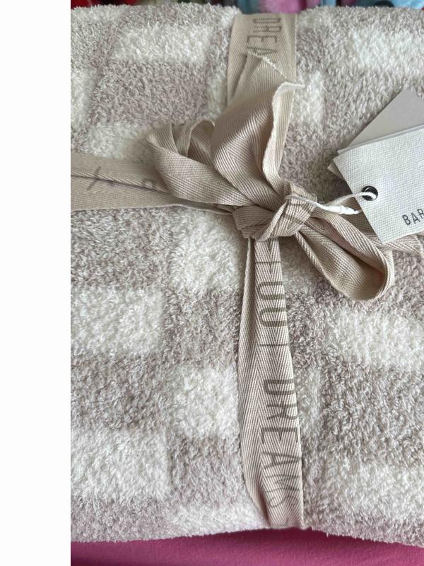 Review Thumbnail Image 0 234825857