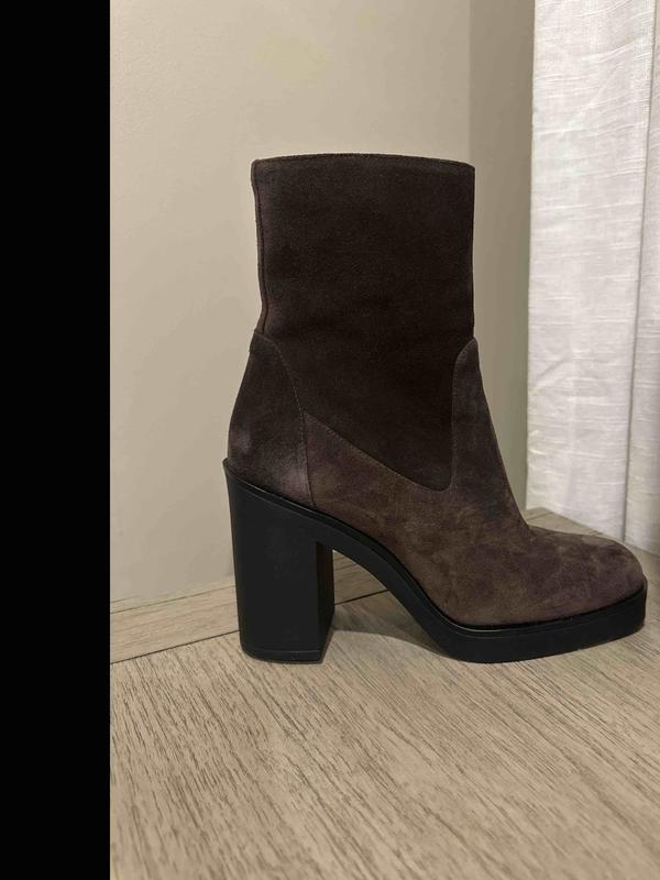 Review Thumbnail Image 0 238953666