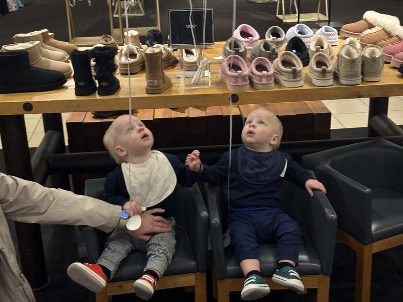 Review Thumbnail Image 0 249054395