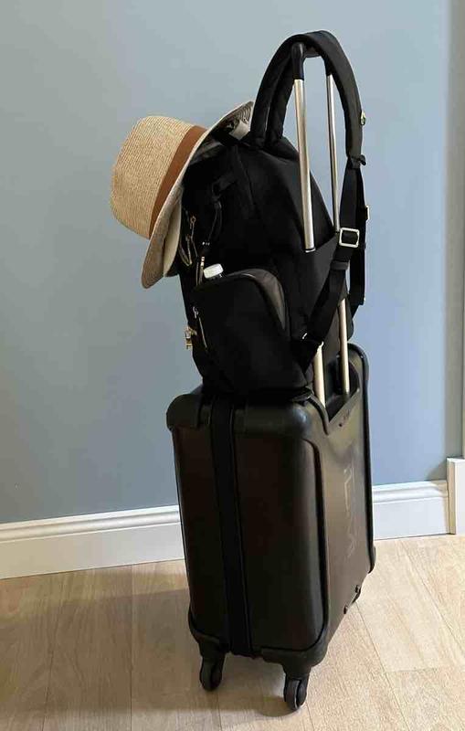 Customer photo for "Great style, value, and utility!"