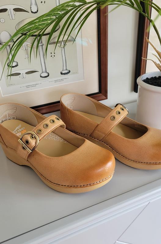 Review Thumbnail Image 0 249672960