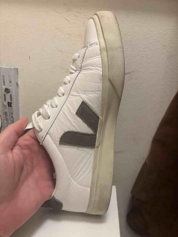 Customer photo for "Poor material"