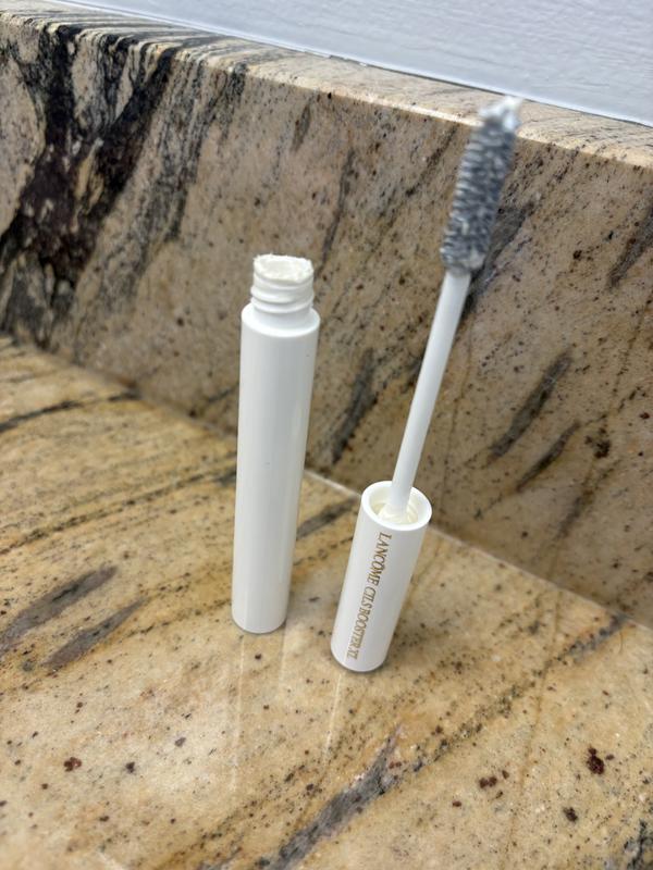 Customer photo for "eyelash game changer"