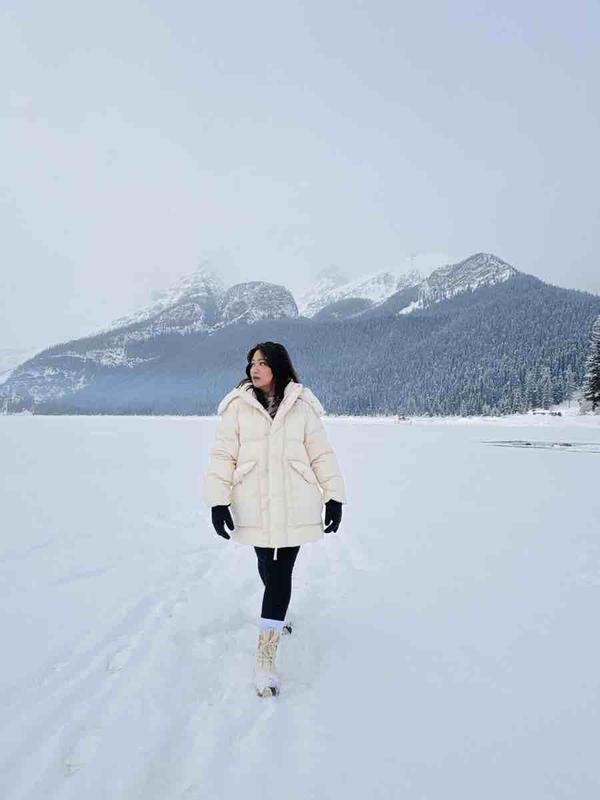 Review Thumbnail Image 0 240783519