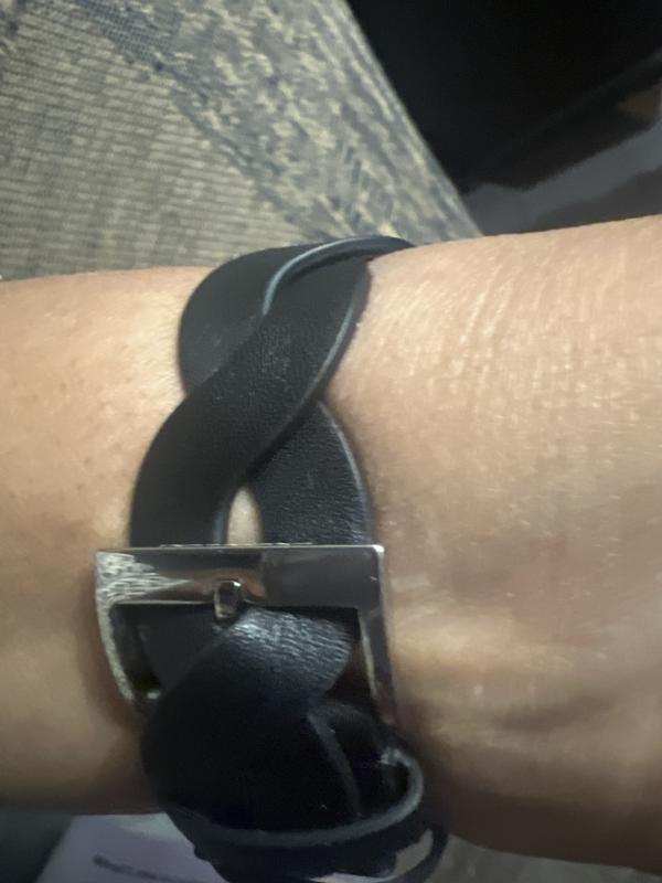 Review Thumbnail Image 0 238843132