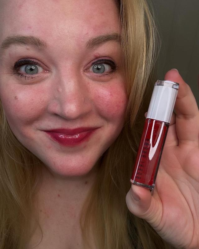 Customer photo for "So shiny and hydrating"
