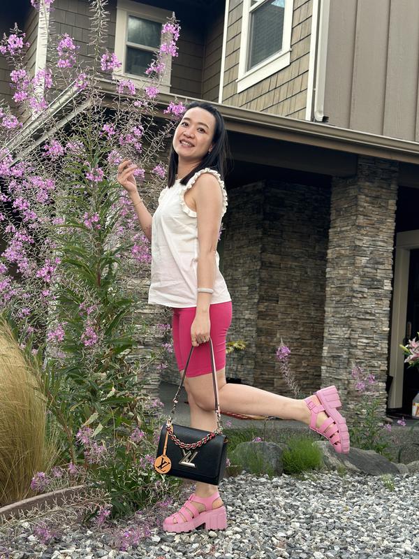 Review Thumbnail Image 0 227657217