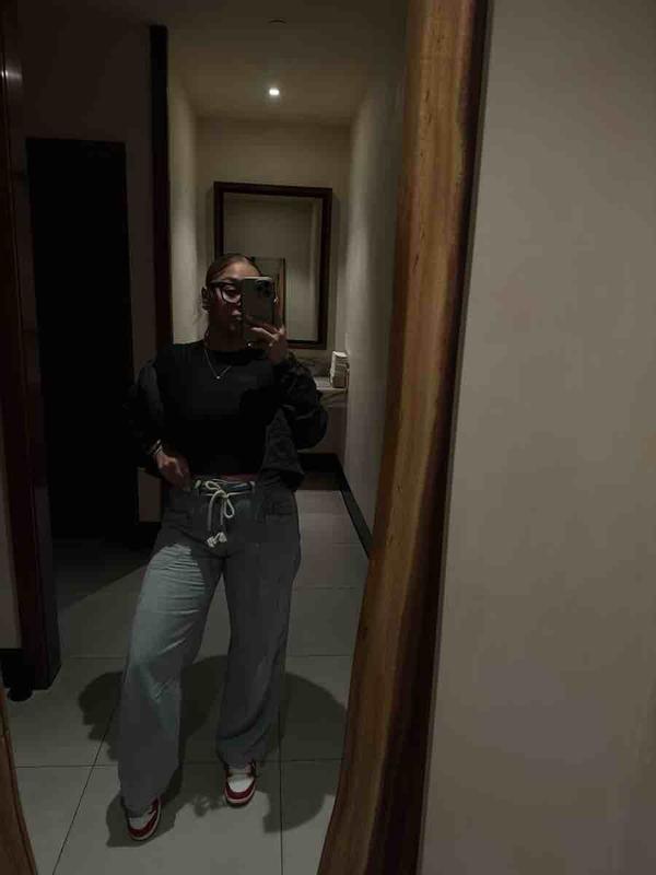 Review Thumbnail Image 0 248462718