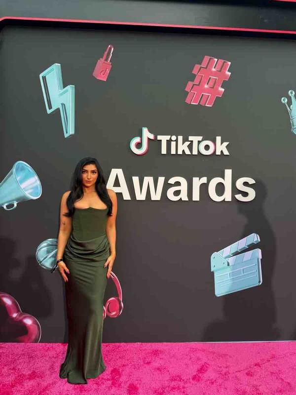 Review Thumbnail Image 0 246884923