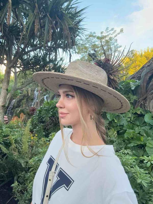 Review Thumbnail Image 1 238334859