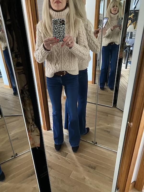 Review Thumbnail Image 0 214278393