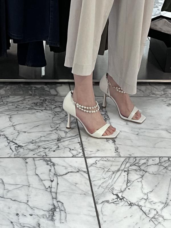 Review Thumbnail Image 1 233791222