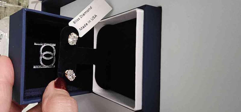 Review Thumbnail Image 0 246669716