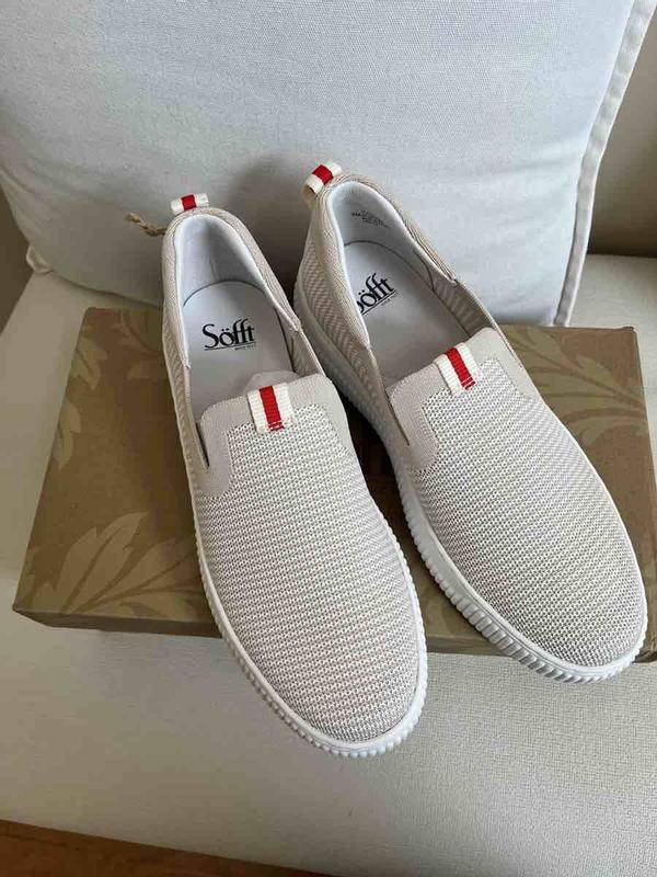 Review Thumbnail Image 0 232219845