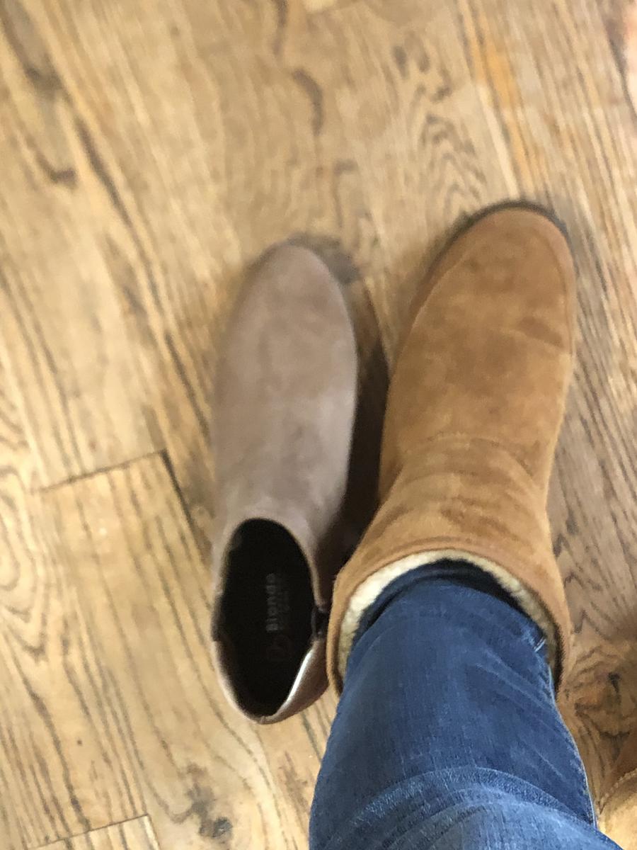 Customer photo for "Adorable but color is different than shown"