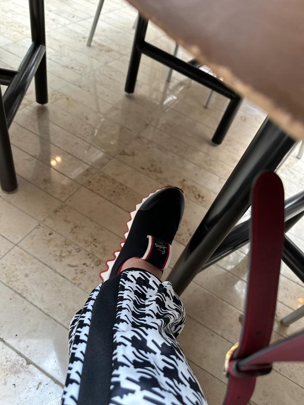 Review Thumbnail Image 0 228606803