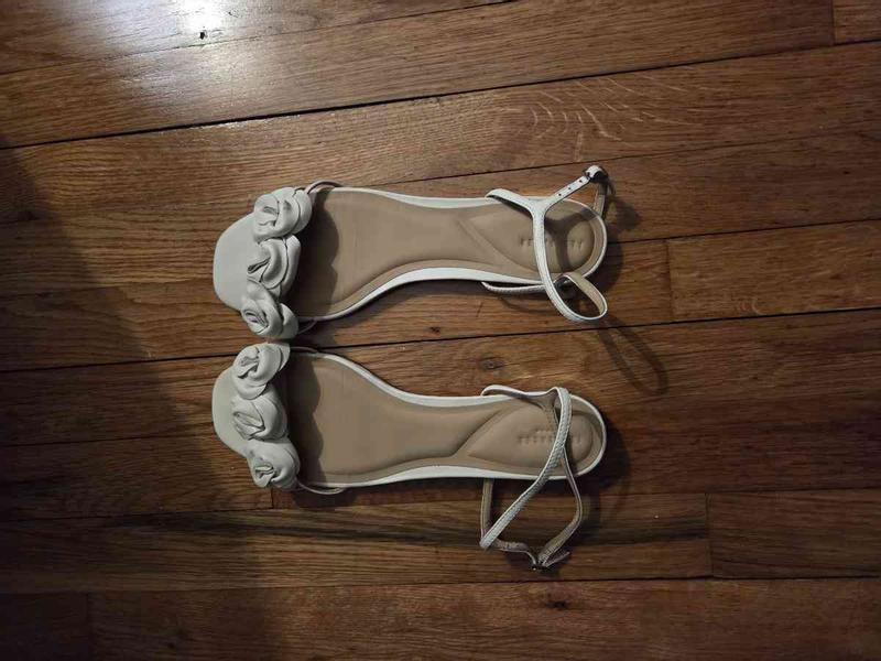 Review Thumbnail Image 1 248512859