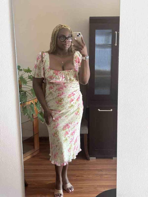 Review Thumbnail Image 1 234785802