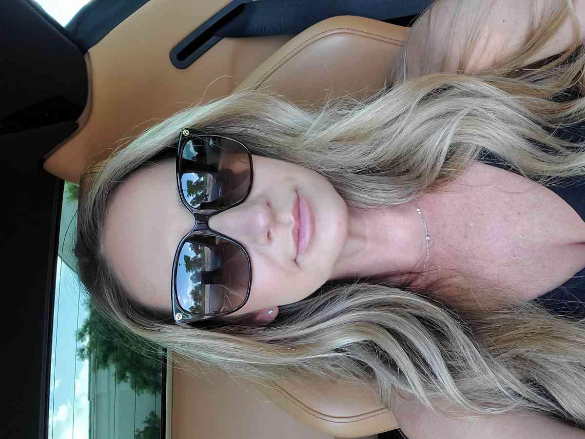 Review Thumbnail Image 0 209226596